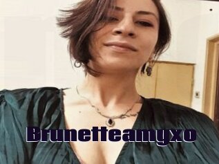 Brunetteamyxo