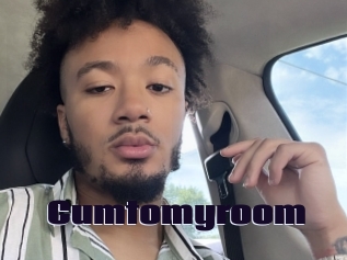 Cumtomyroom