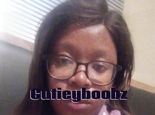 Cutieyboobz