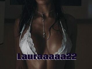 Lauraaaaa22