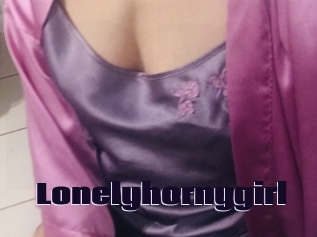 Lonelyhornygirl