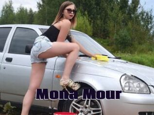 Mona_Mour