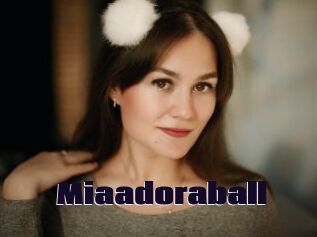 Miaadoraball