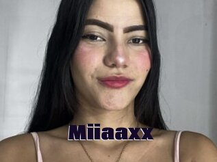 Miiaaxx