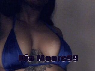 Ria_Moore99