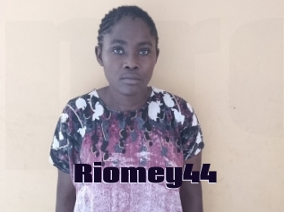 Riomey44