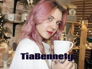 TiaBennety