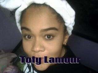 Toty_Lamour