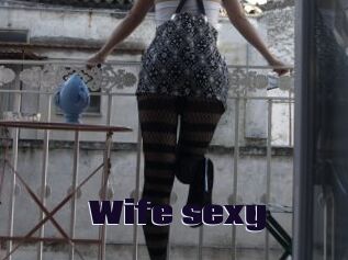 Wife_sexy