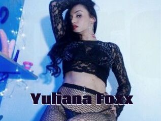 Yuliana_Foxx